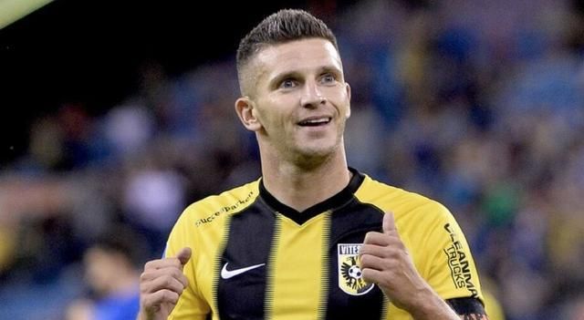 即使在最紧 即使在最紧