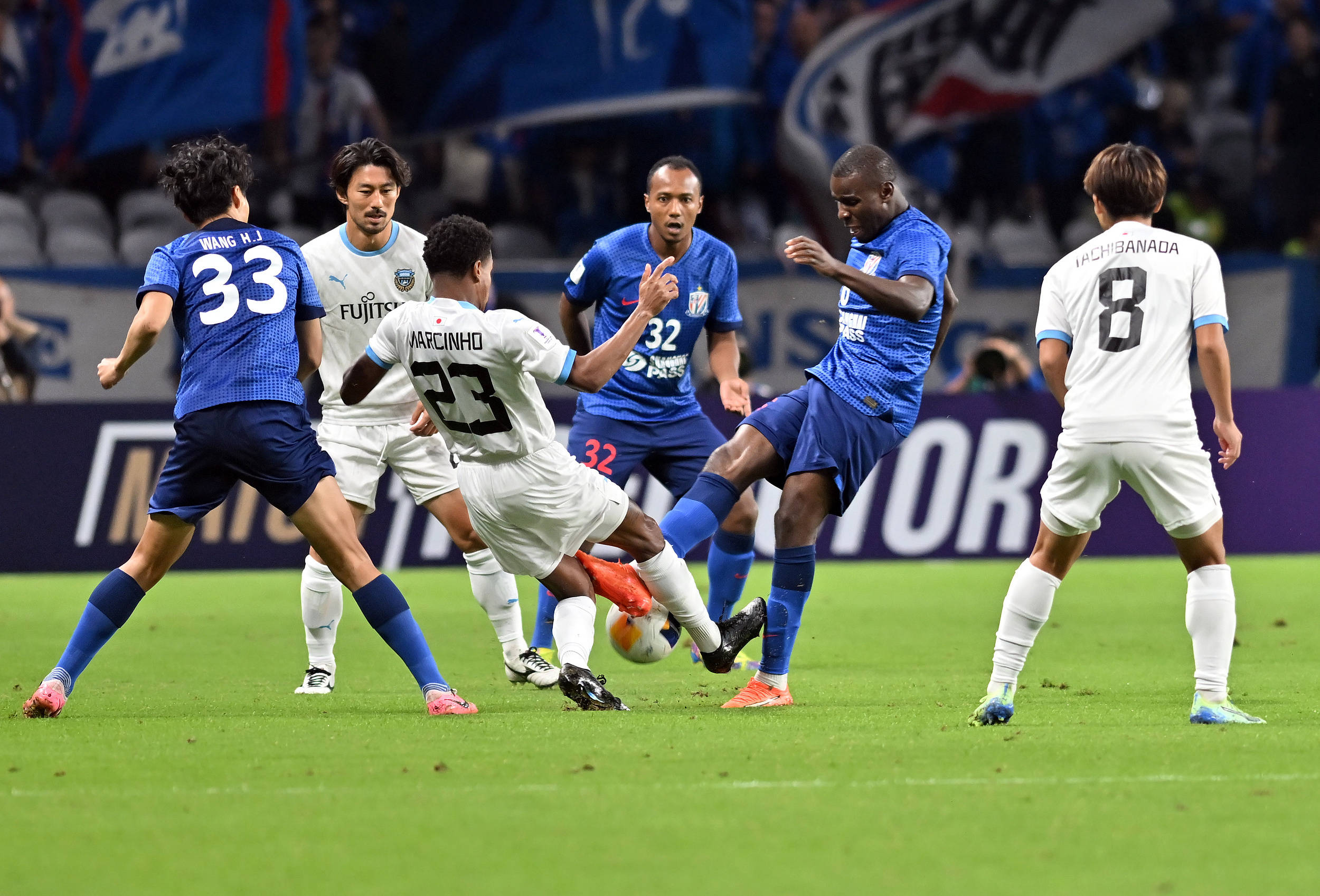 高领奖台 高领奖台