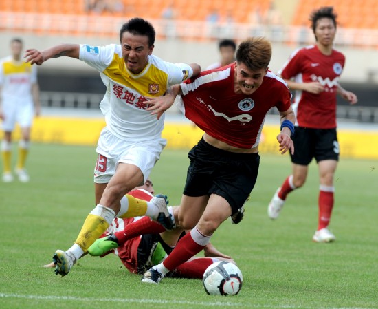 跑动扰乱 跑动扰乱