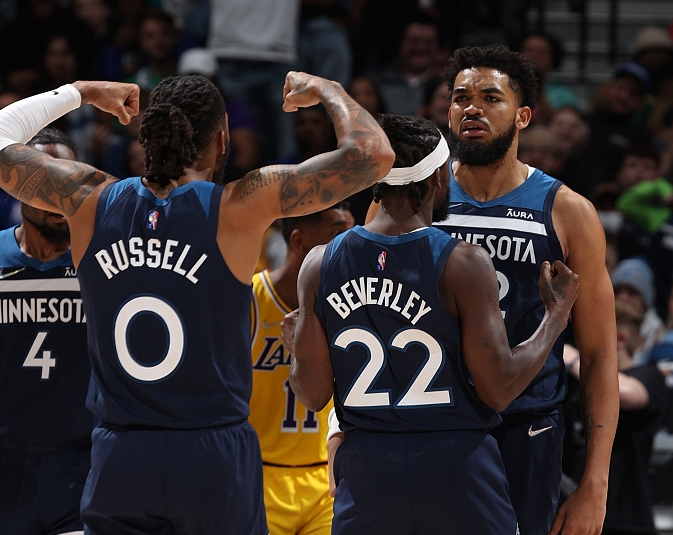 球迷与场馆 球迷与场馆